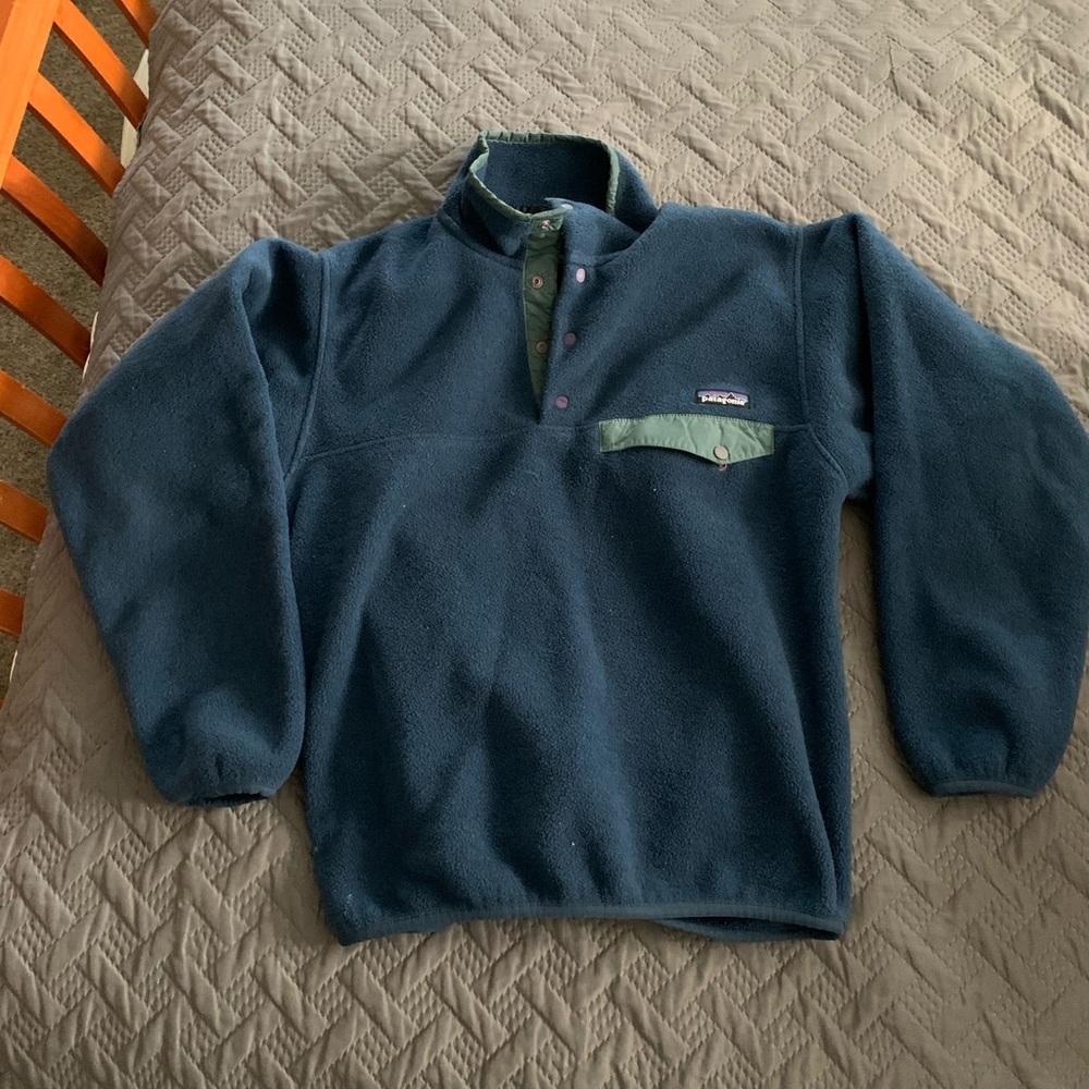 Patagonia fleece pullover